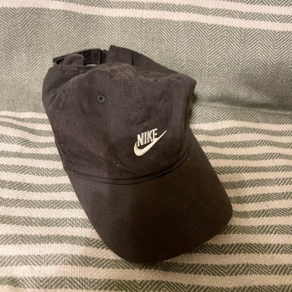 Nike Other - Nike Black Baseball Cap Size 4-7
